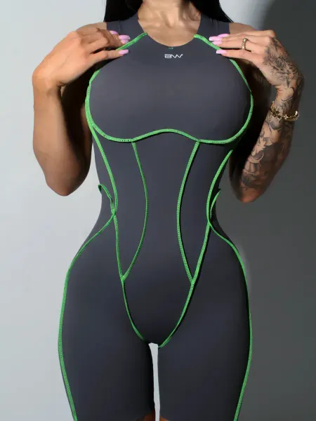 Brilliant's Woman Комбинезон спортивный для фитнеса обтягивающий, костюм