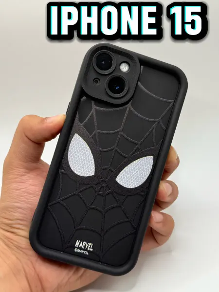 Чехол на IPhone 15 Человек Паук