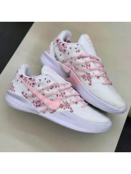Nike Кроссовки серии sabrina 3