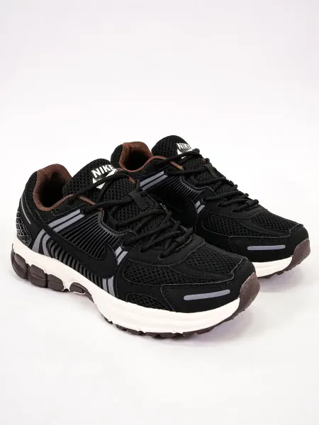 Nike Кроссовки Air Zoom Vomero