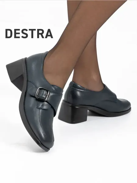 Destra Туфли закрытые женские