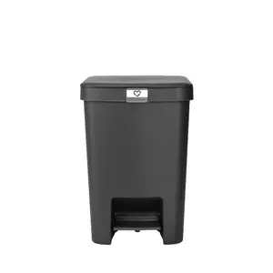 Brabantia Бак мусорный StepUp с педалью темно-серый 25л 800269